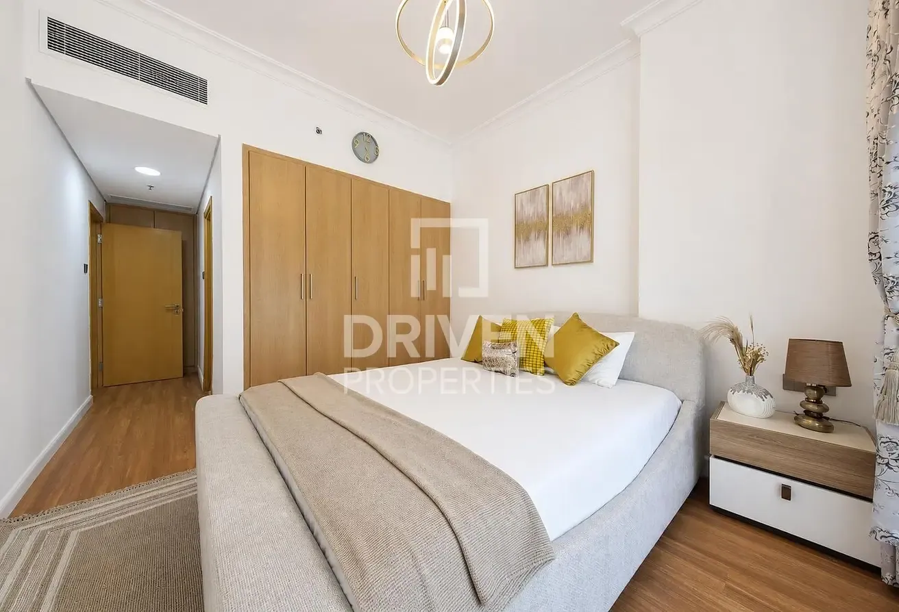 Partial Canal View | Furnished | Upgraded | Vacant