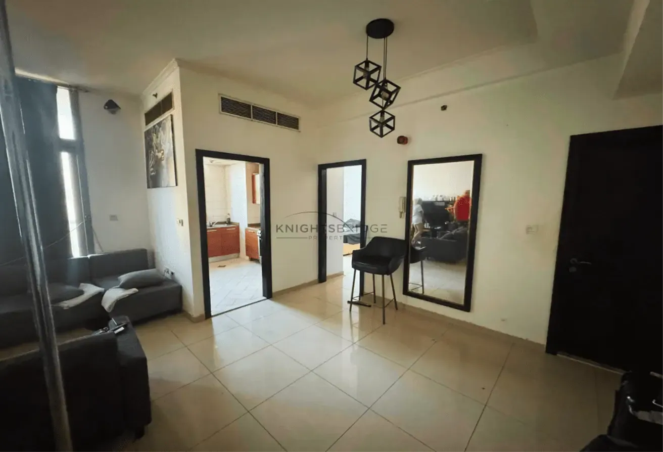 Panoramic Skyline | DEC Towers  |  Spacious 1 Bed
