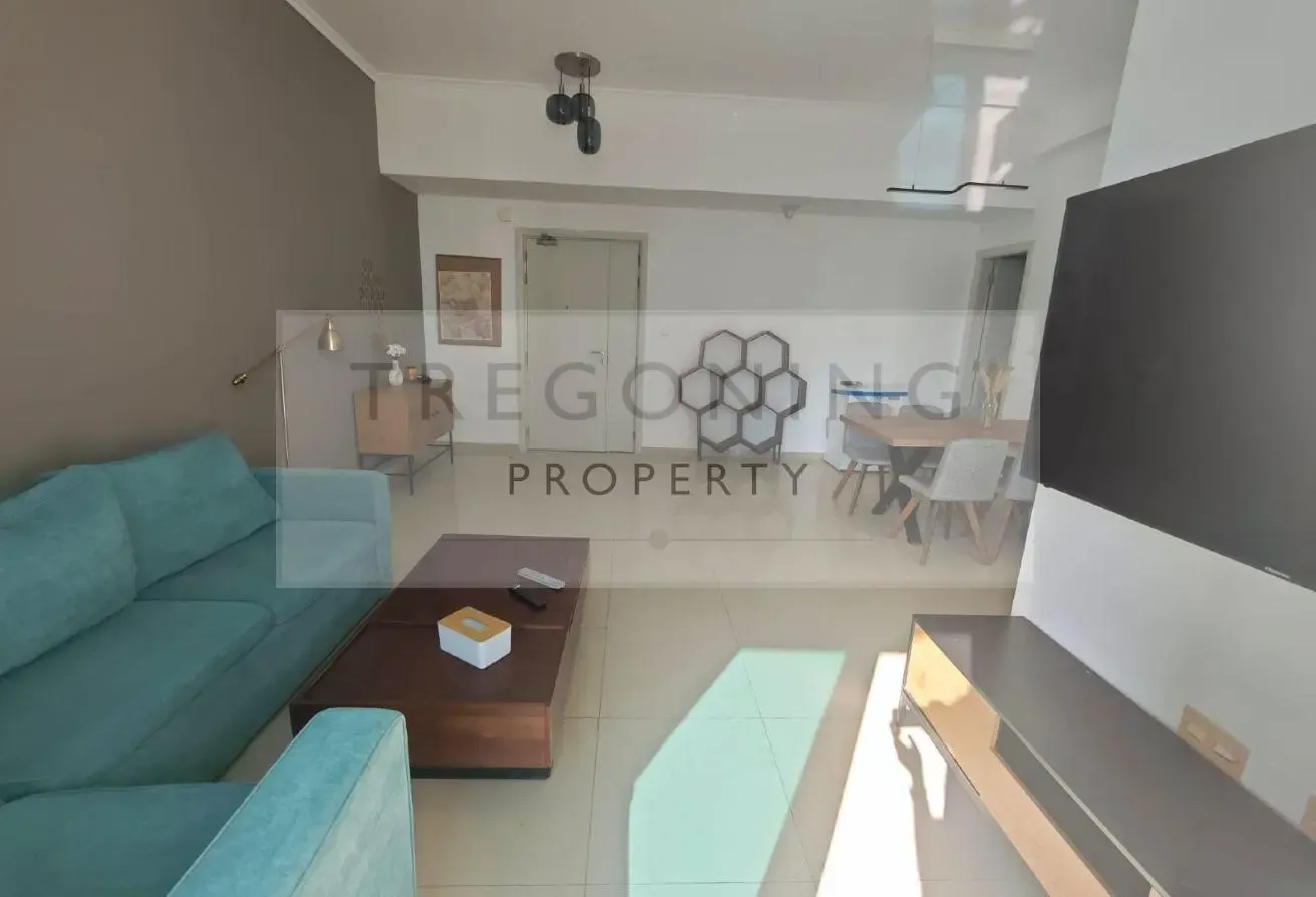 Fabulous DEC Tower 2 1 BR Apt