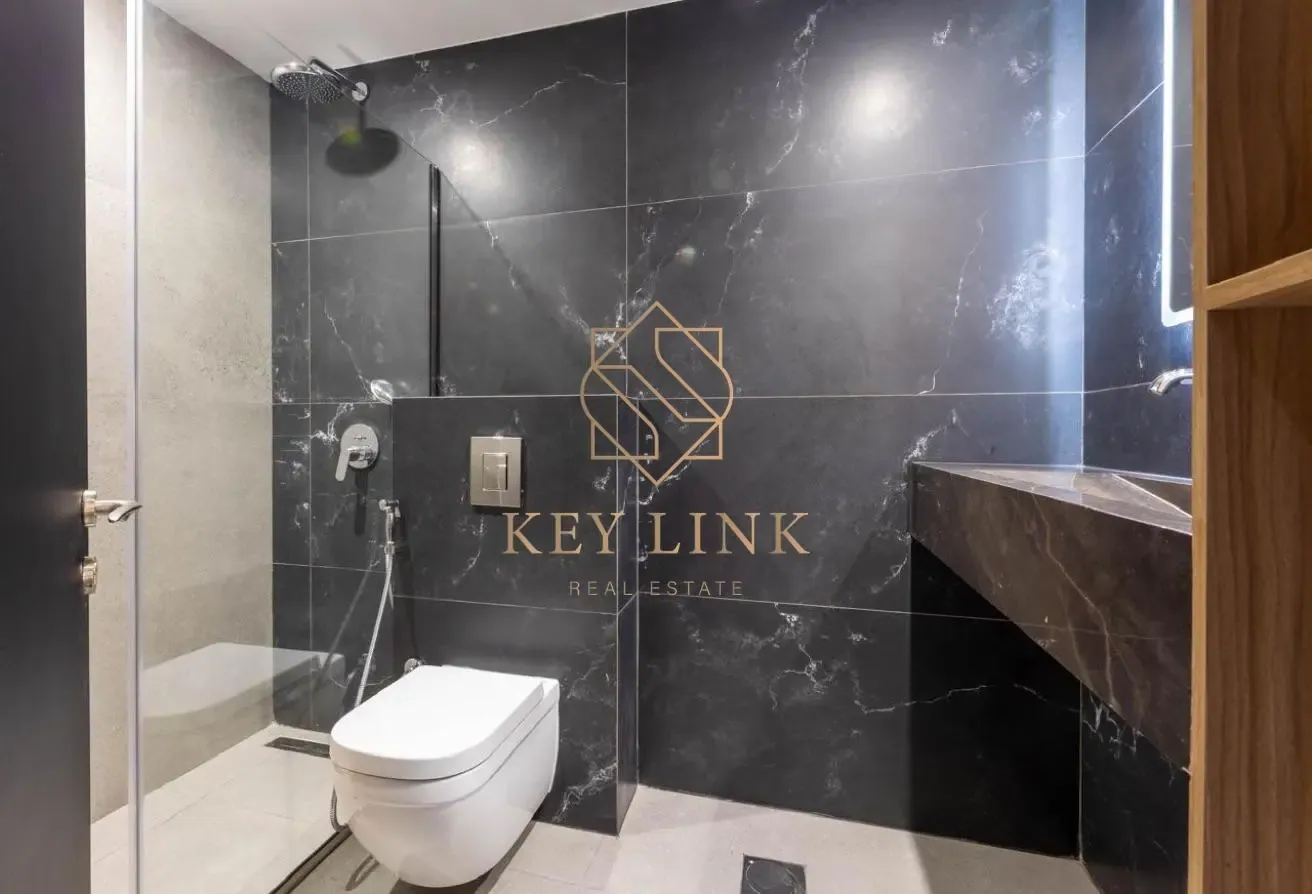Marina View | Fully Upgraded | Exclusive