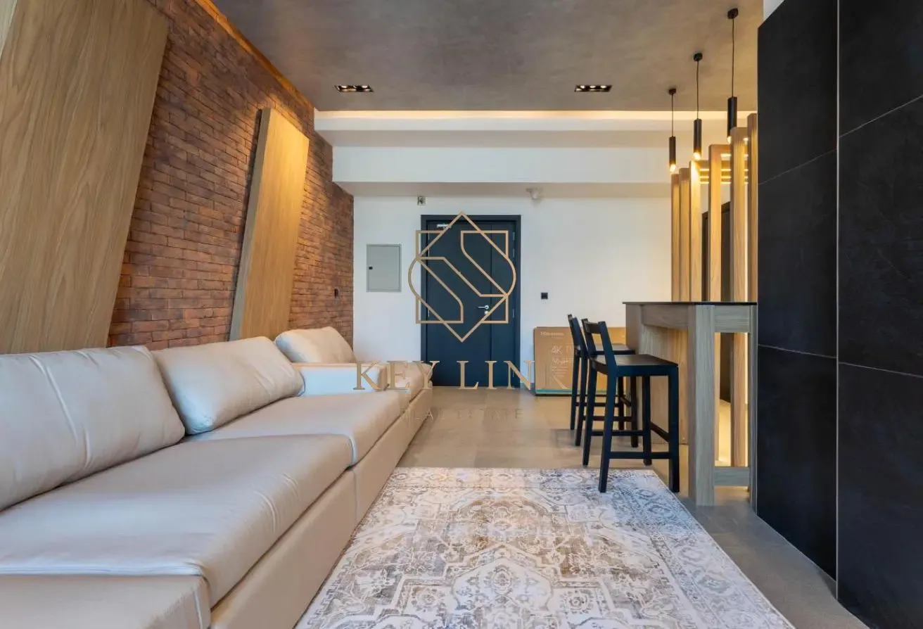Marina View | Fully Upgraded | Exclusive