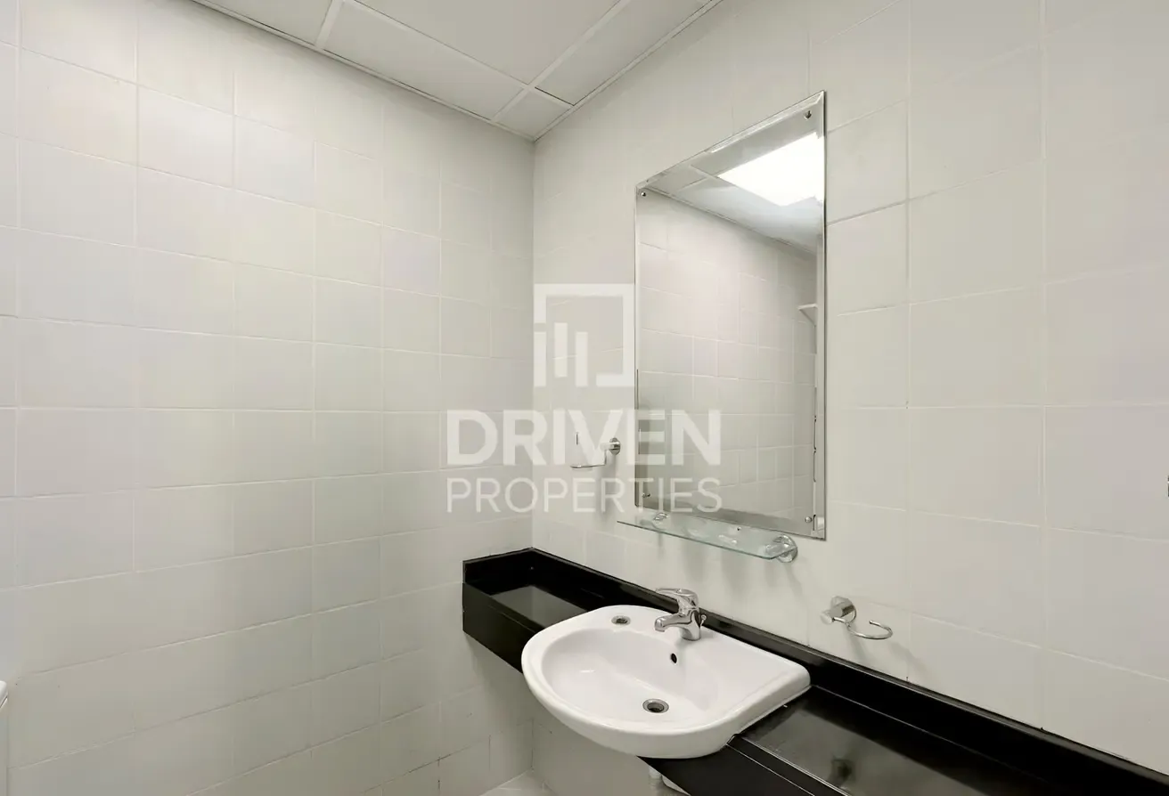Spacious | Low Floor | Tenanted | Great Location