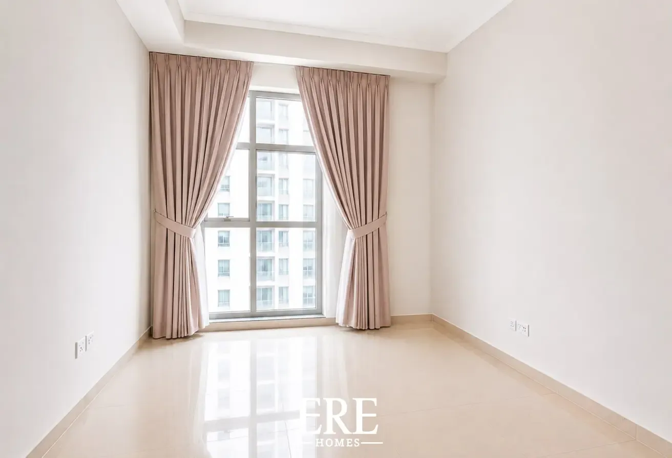 Spacious 1BR for Sale | DEC Towers Dubai Marina
