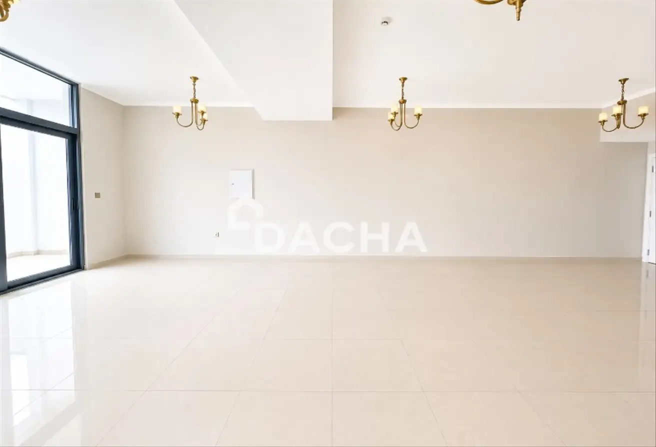 Sea View | Marina View | Fully Upgraded | Vacant