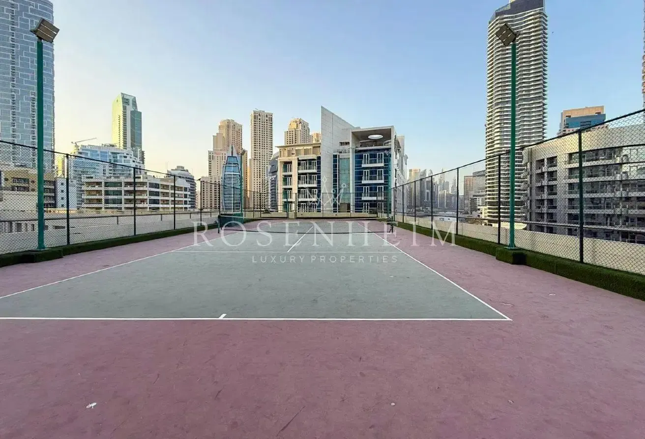 Upgraded Unit | Tenanted | Central Access | Modern