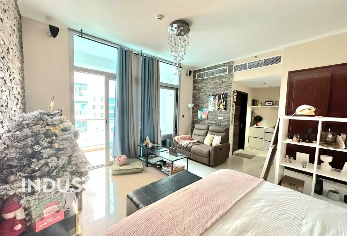 Fully Furnished | Close To Metro | Prime Location