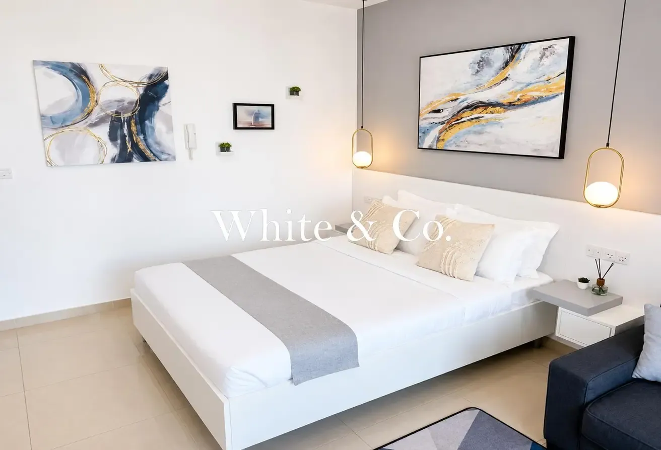 Fully Furnished | Marina View | Larger layout