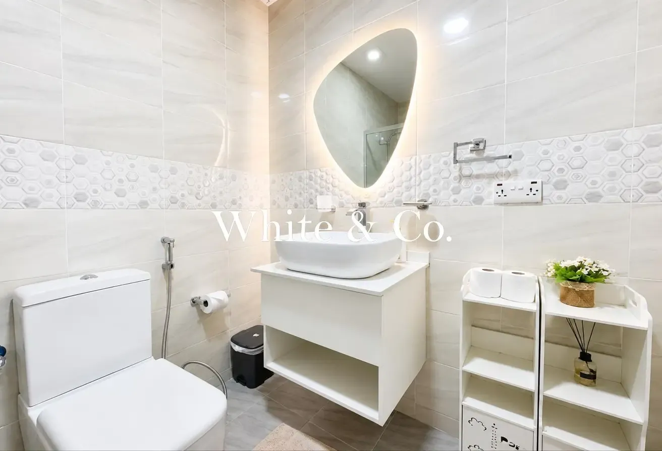 Fully Furnished | Marina View | Larger layout