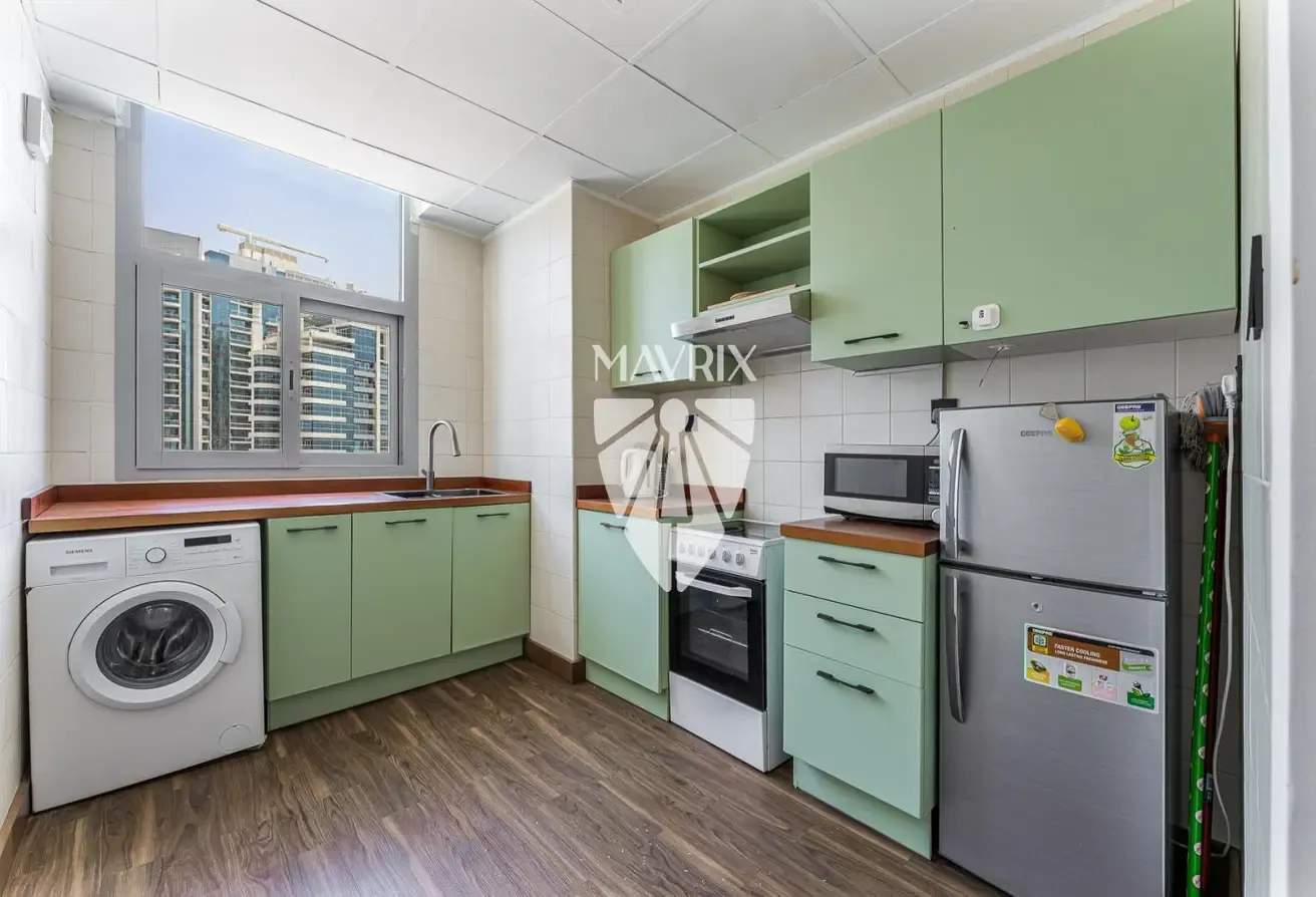 Prime Location | Vacant | Upgraded Apartment