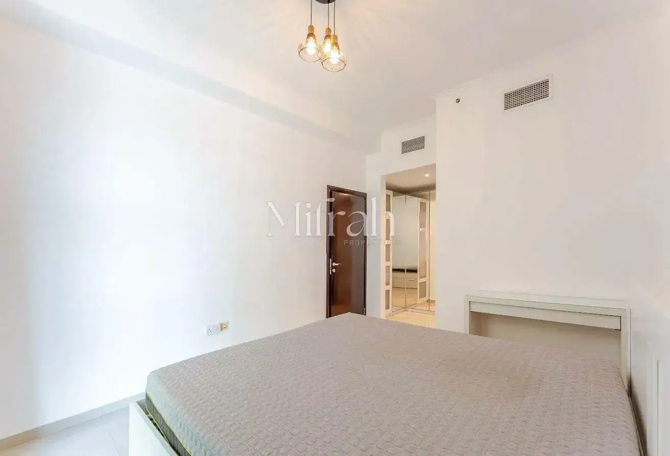 Biggest 1BR | Great Price | Vacant on transfer