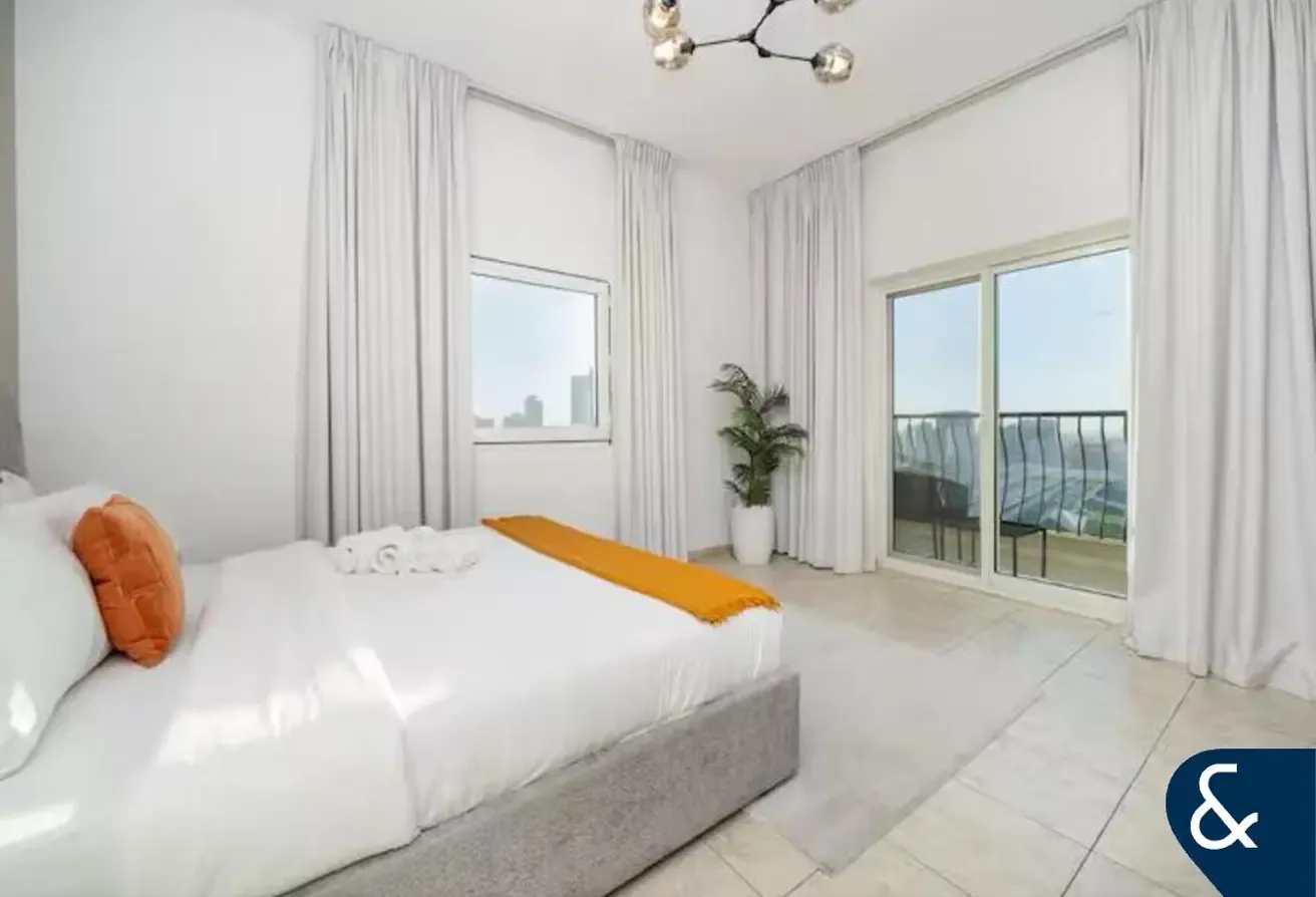 Amazing View | Upgraded | 2 Covered Parking