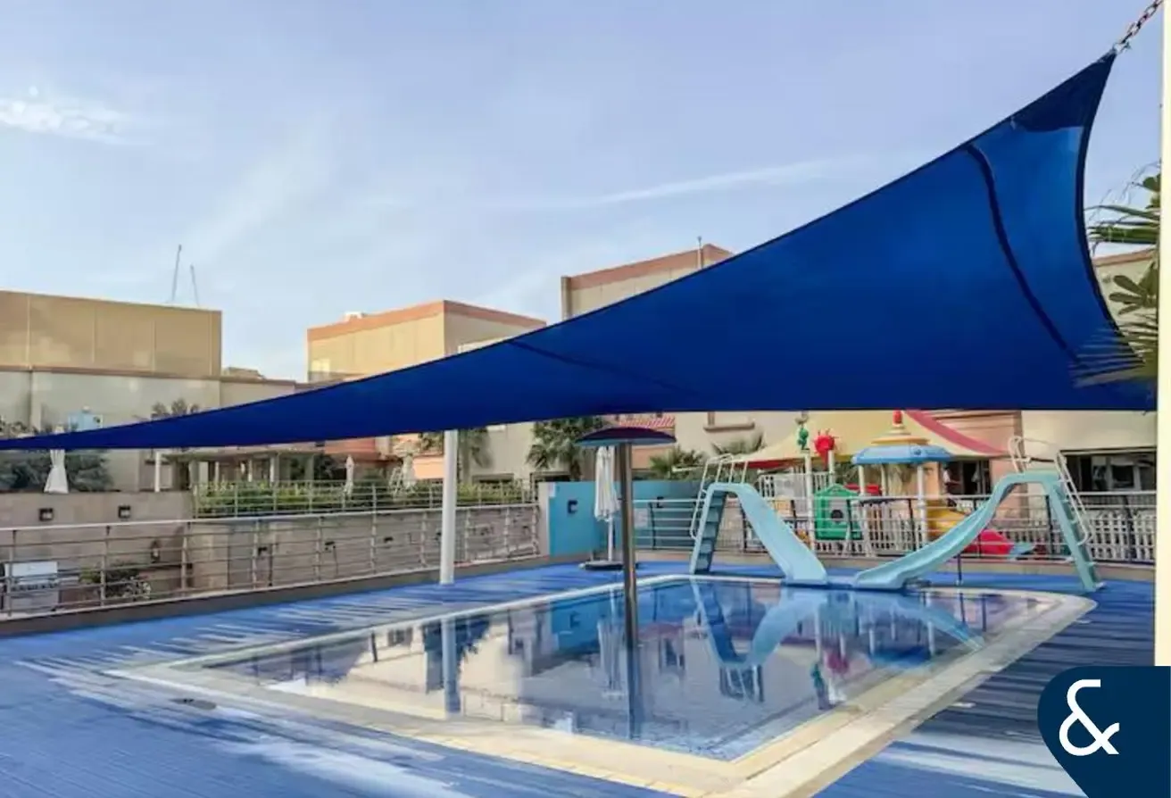 Amazing View | Upgraded | 2 Covered Parking