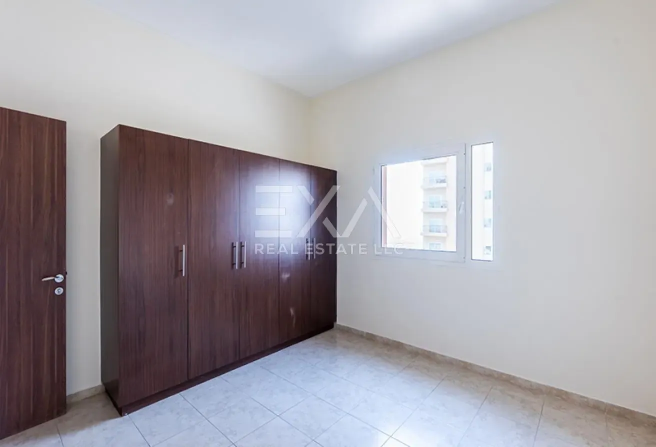 Spacious Layout I High Floor I Ready to Move in