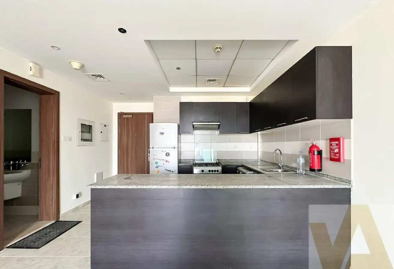 Bright 1BHK |Open Kitchen |High Floor | Rented