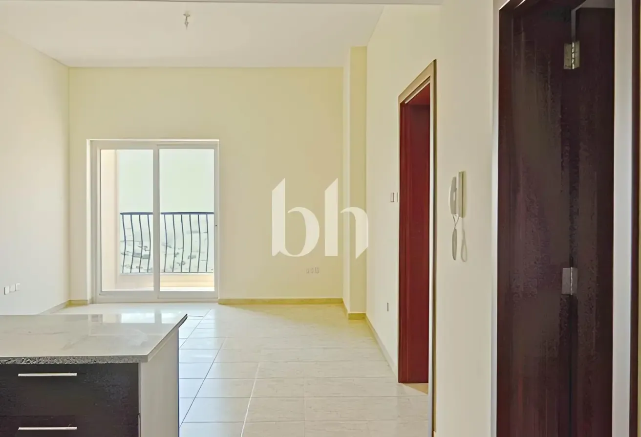 Villa Facing | Kitchen Appliances | Rented