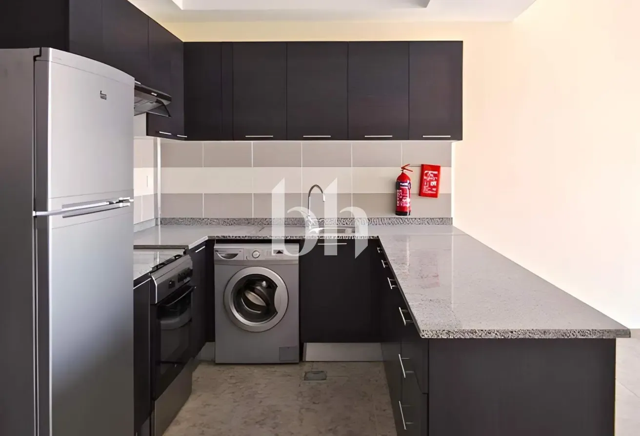 Villa Facing | Kitchen Appliances | Rented