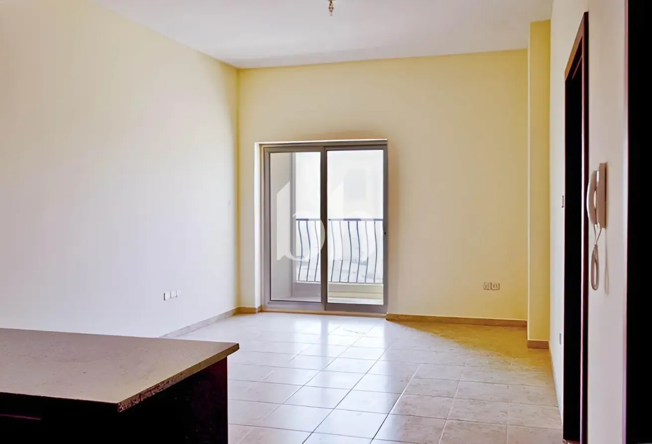 Villa Facing | Kitchen Appliances | Rented