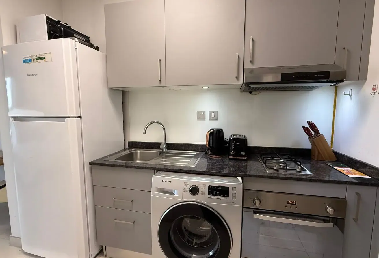 %9.5 ROI *INVESTOR DEAL* Near Metro Furnished