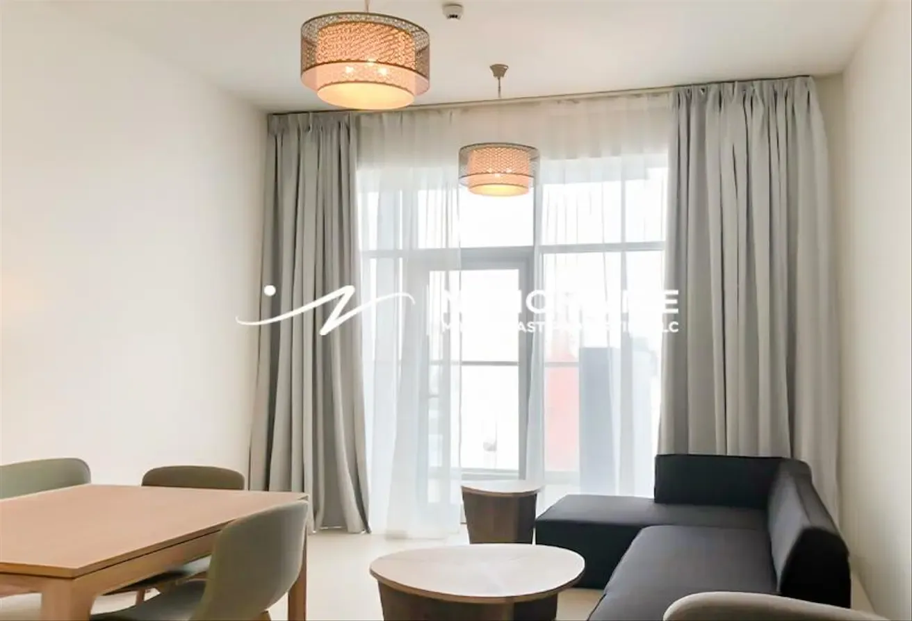 Near Metro | Spacious Unit | Fully Furnished