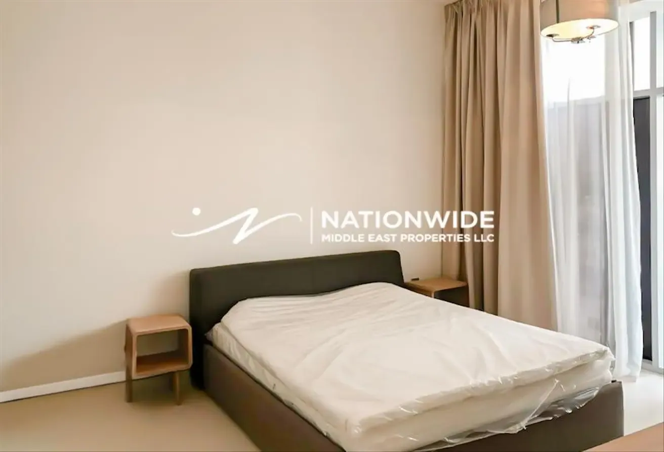 Near Metro | Spacious Unit | Fully Furnished