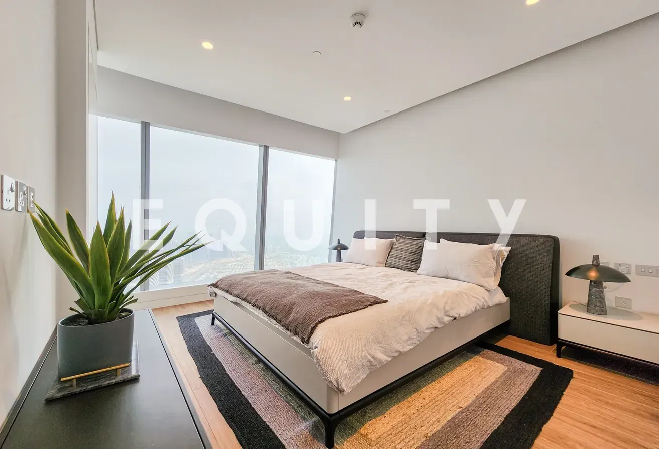 Vacant Now | Tower Specialist | Furnished