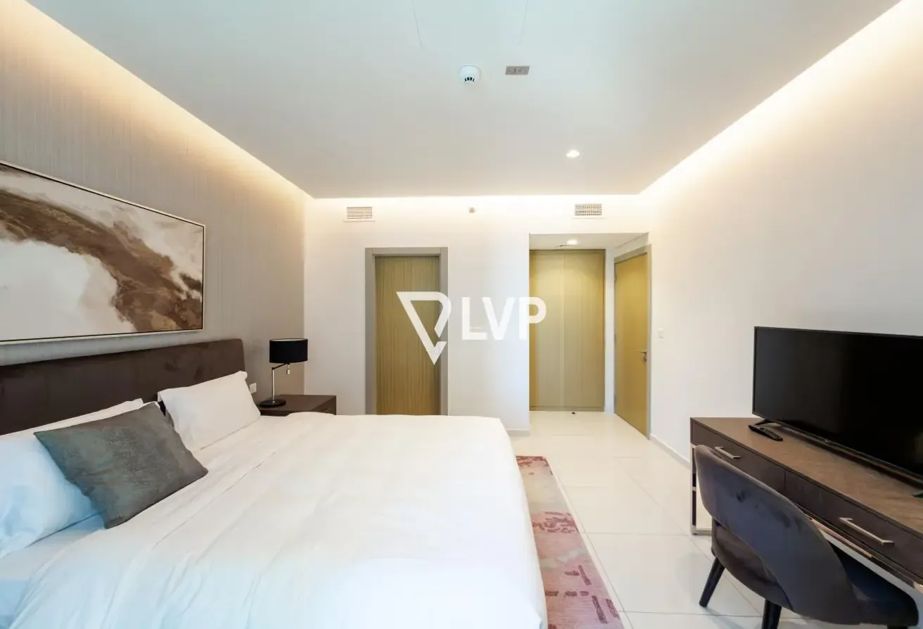 Below OP | High Floor | Furnished | Prime Location