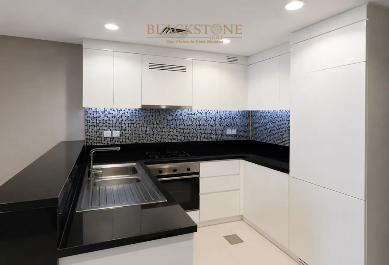 HIGH FLOOR | FURNISHED | SPACIOUS UNIT
