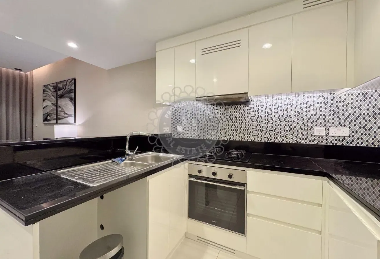 Bright 2BR | Canal View | High Floor | Furnished