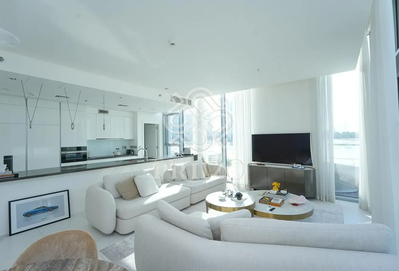 Motivated Seller I Podium Level I Lagoon View