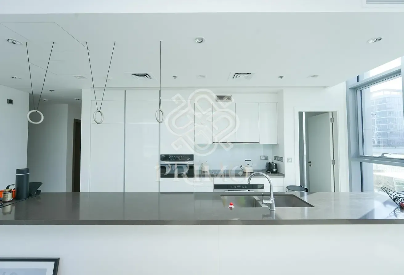 Motivated Seller I Podium Level I Lagoon View