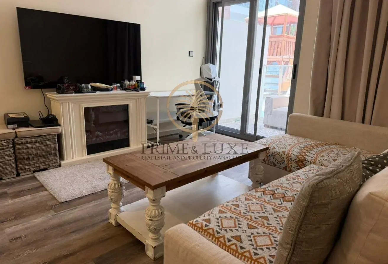 Exquisite 1 Bed | Pool View | Fully Furnished