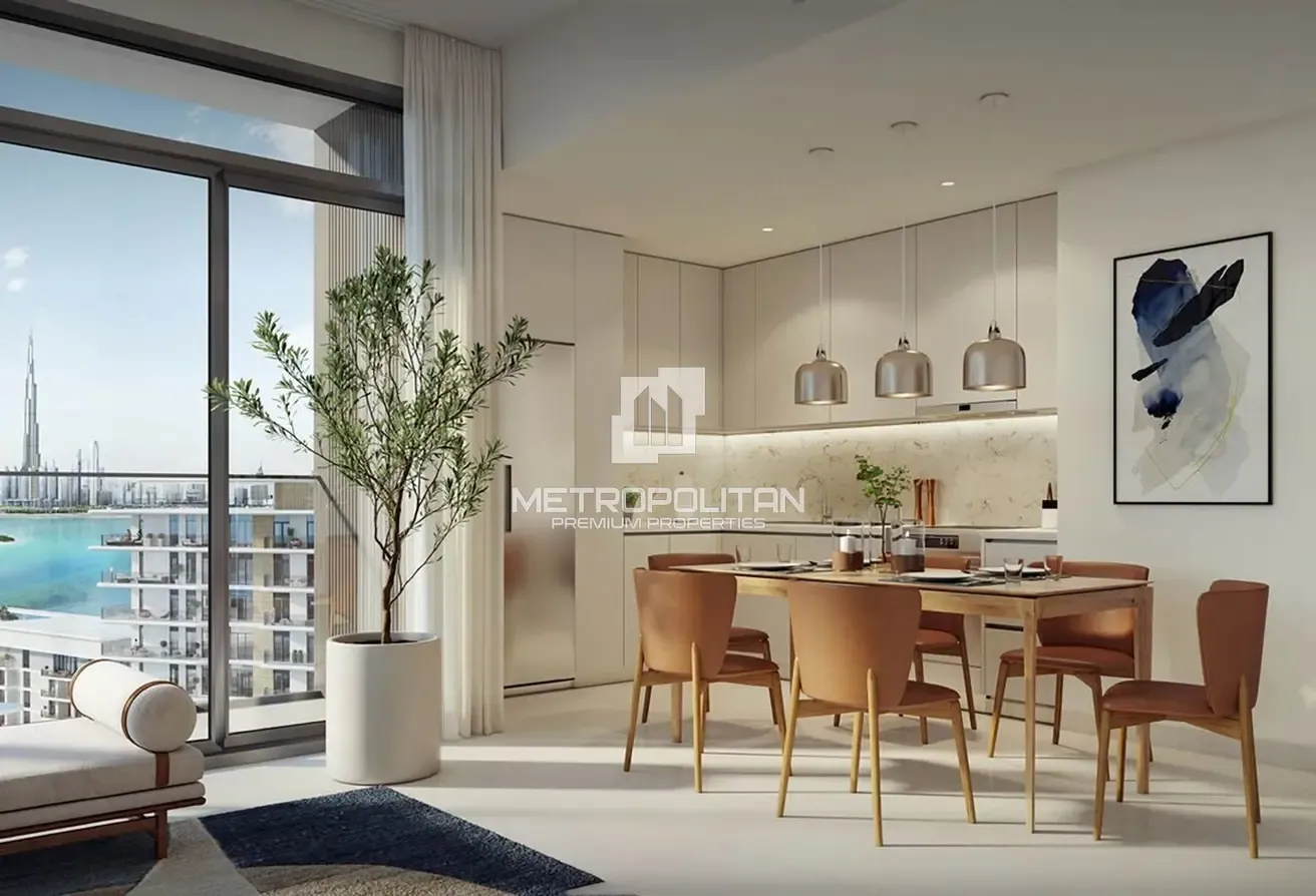 Boulevard View | Large Layout | Mid Floor