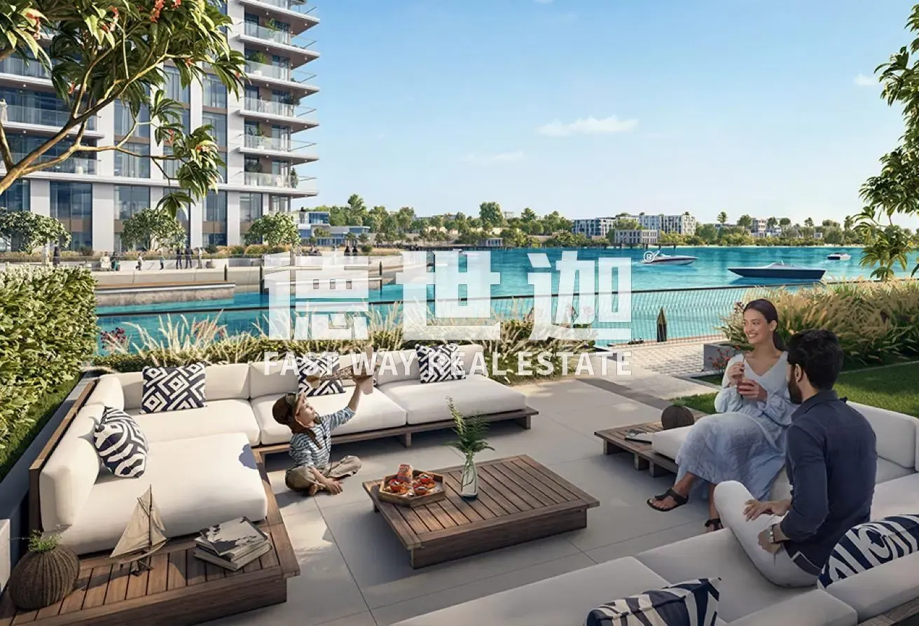 FOR SALE | Waterfront Living | The Cove II