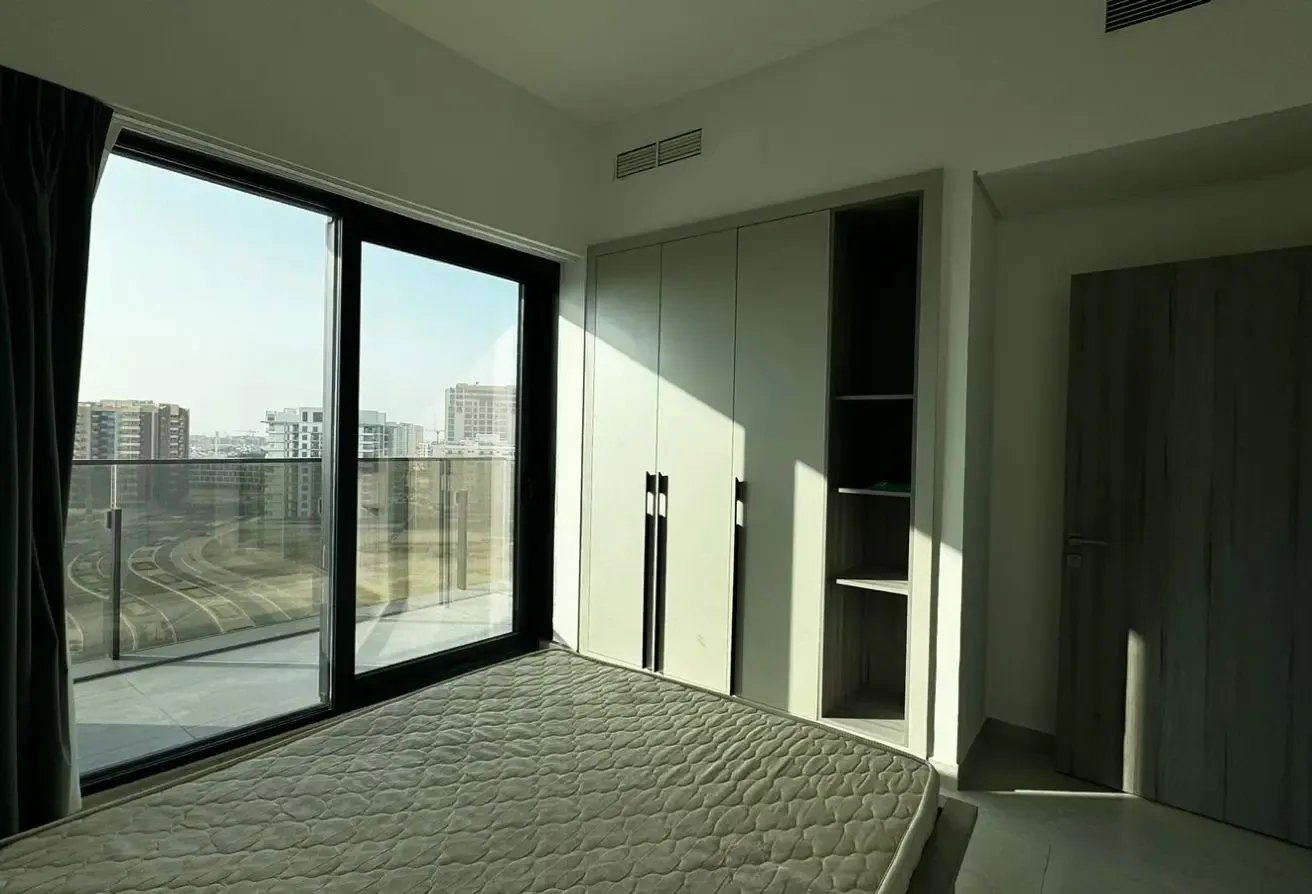 Spacious 2-Bedroom Apartment | Modern Living