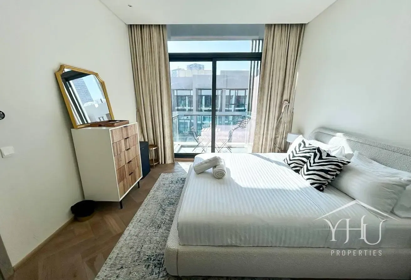 Investors Choice | Pool View | Fully Furnished