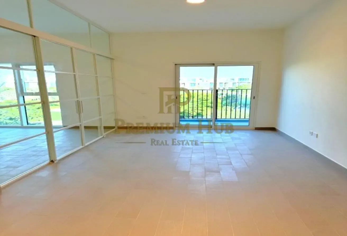 2 Bedrooms | Full Park View | Rented
