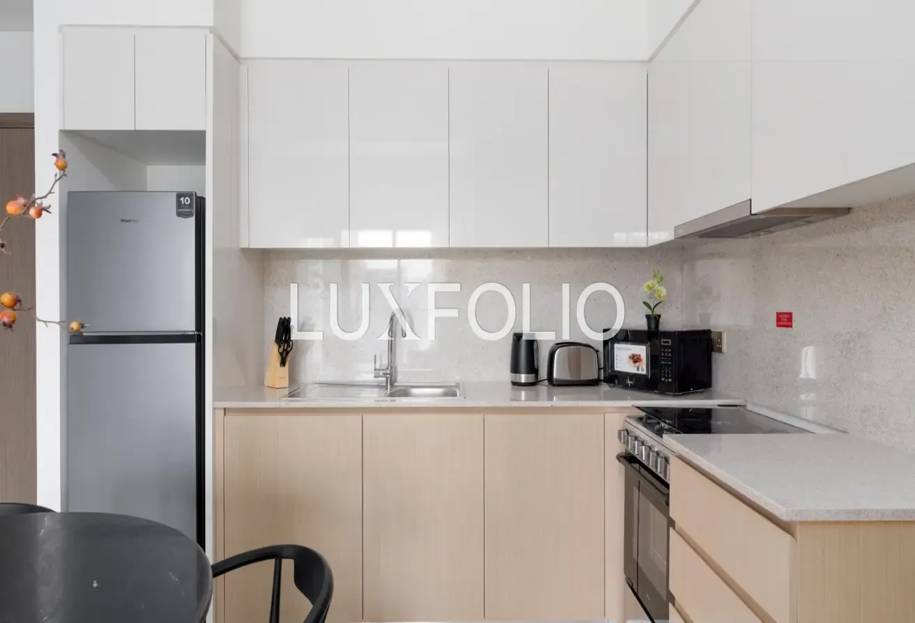 Fully Furnished | Large Balcony | VOT