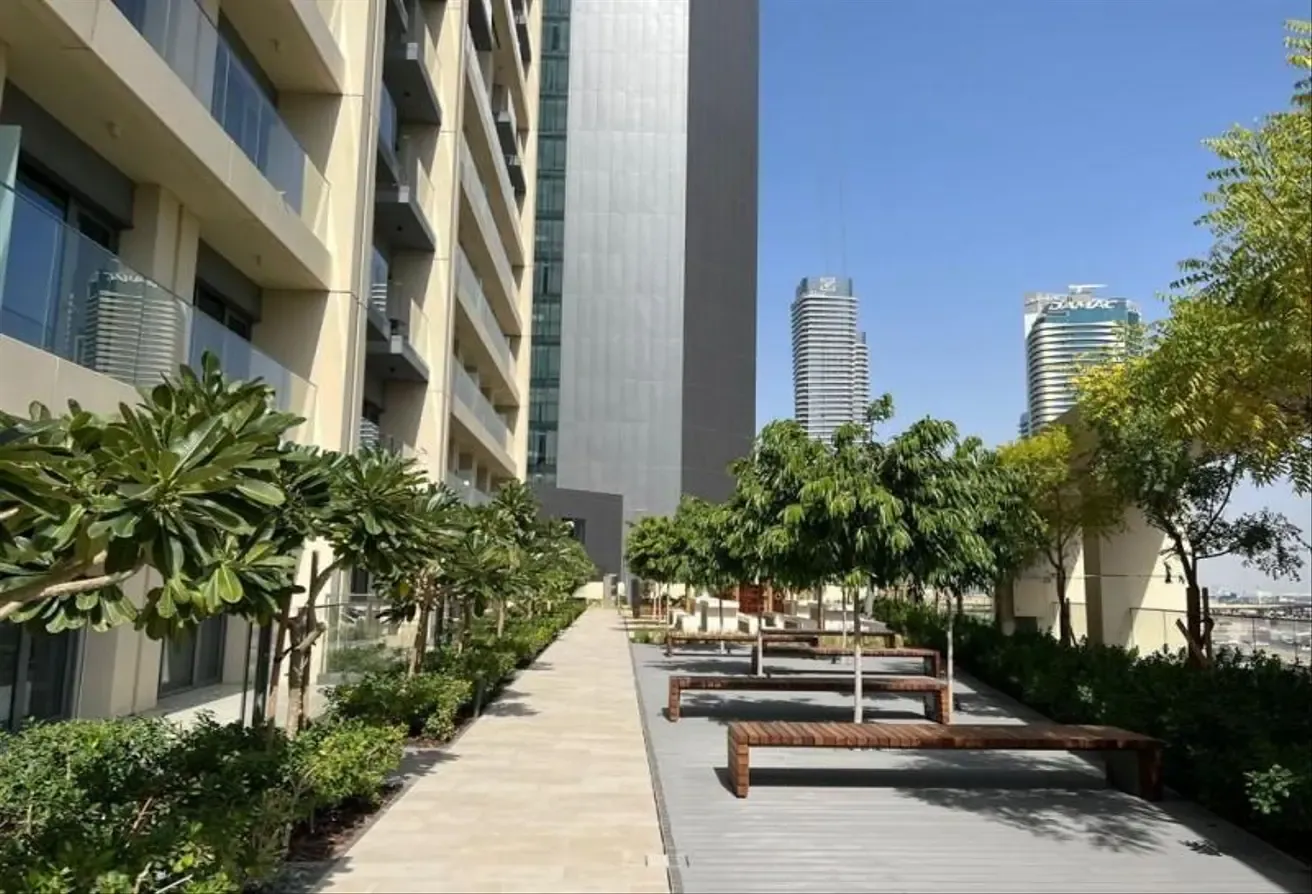 Luxury Furnished 1BR Apt | Vacant  | High ROI