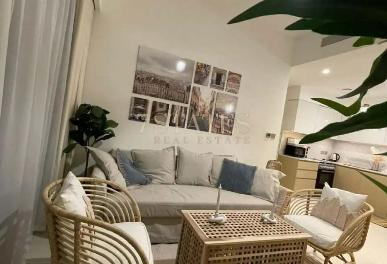 FURNISHED | HIGH FLOOR | WELL MAINTAINED