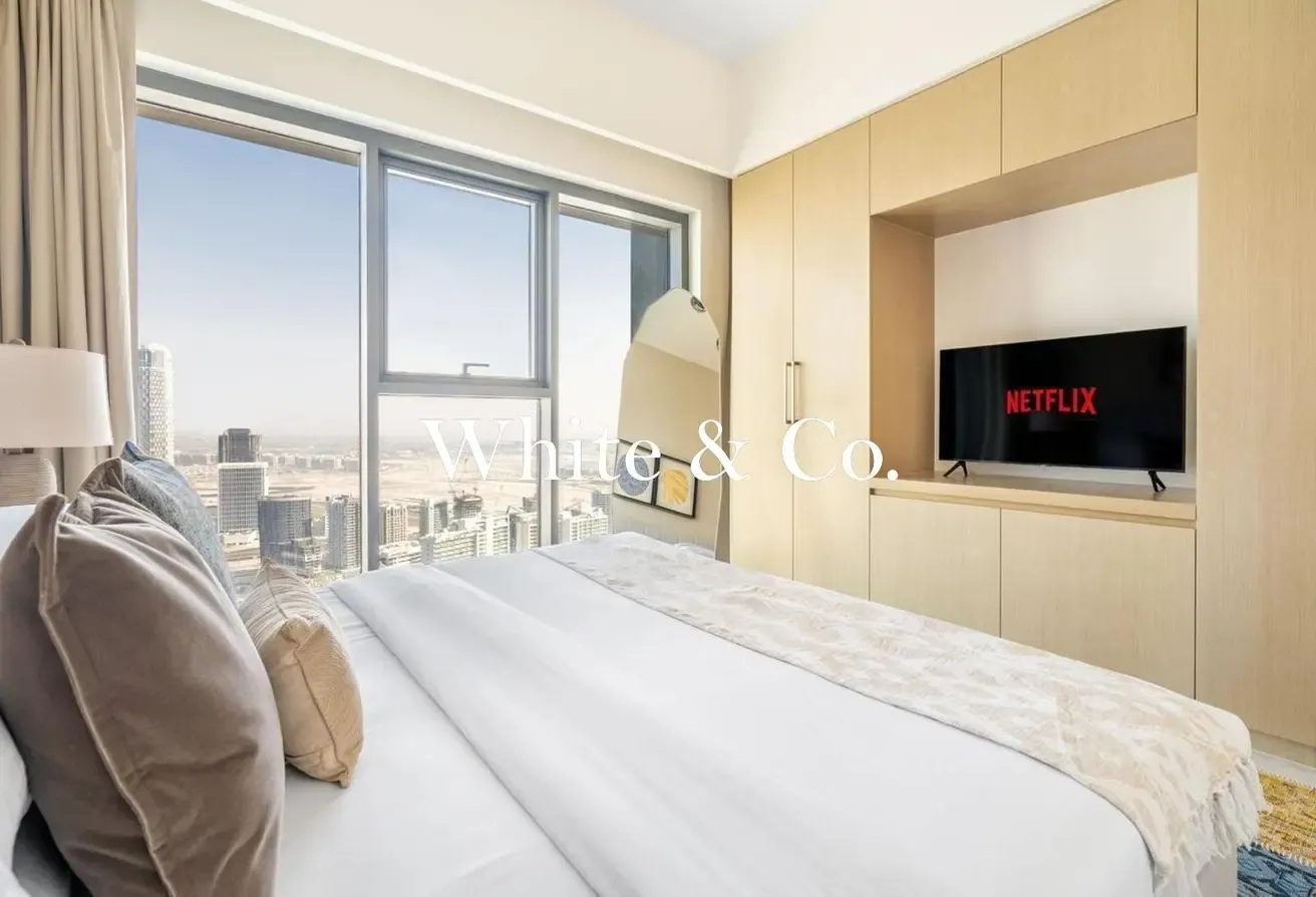 High Floor | Vacant and Furnished | Rare