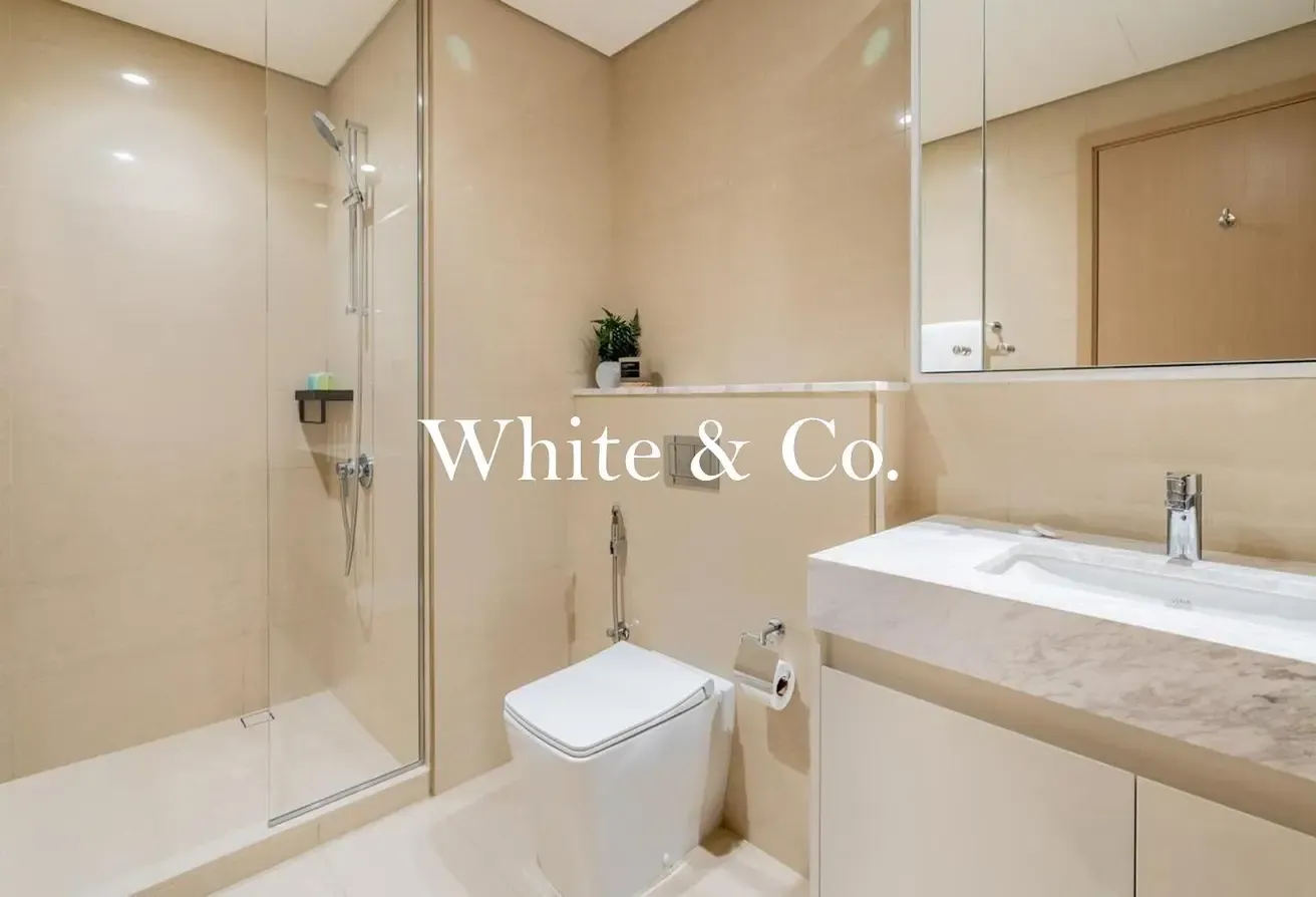 High Floor | Vacant and Furnished | Rare