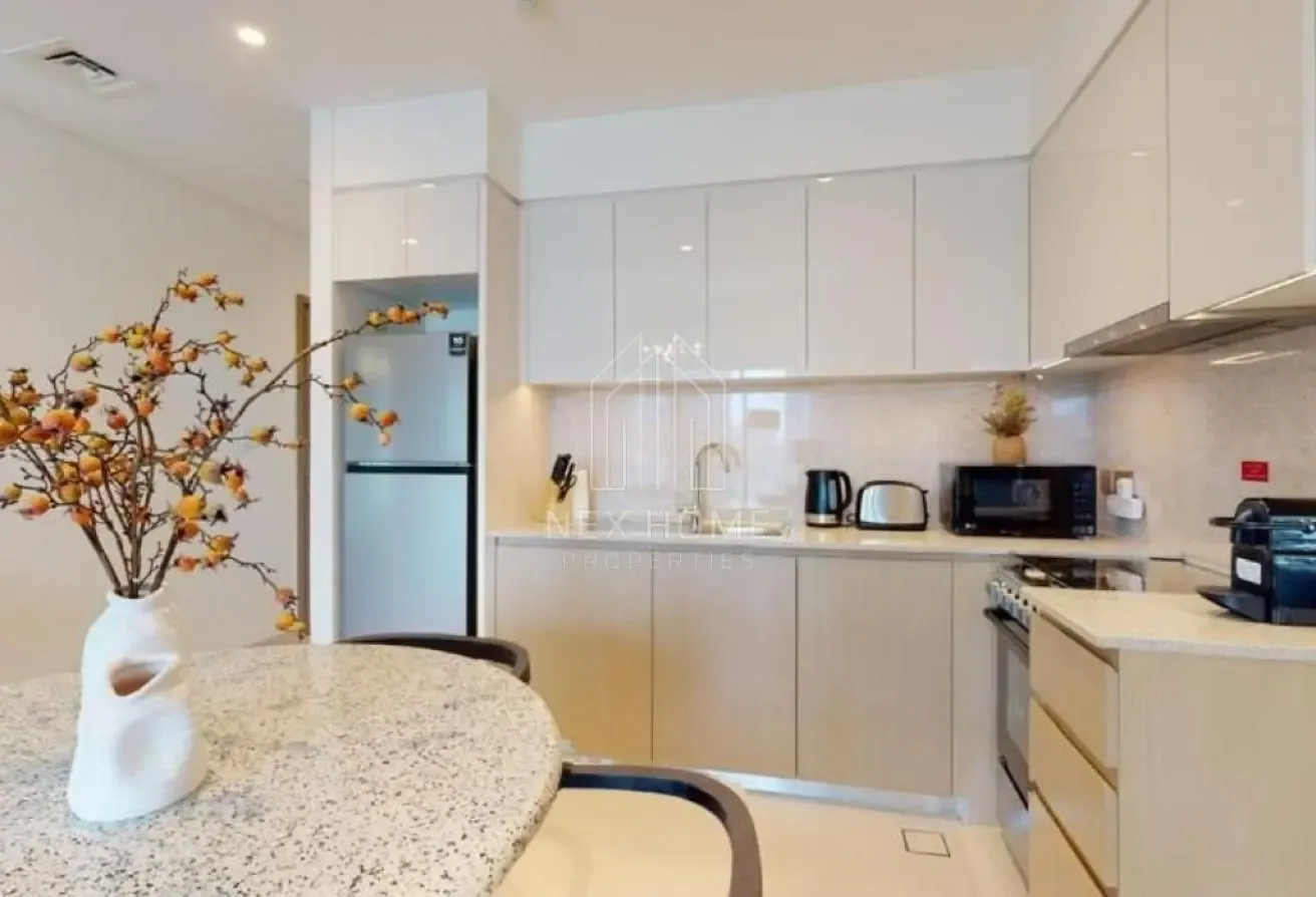 LUXURIOUS | HIGH ROI | VACANT | PRIME LOCATION