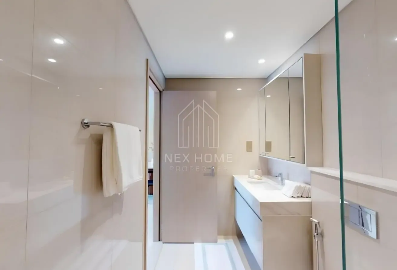 LUXURIOUS | HIGH ROI | VACANT | PRIME LOCATION