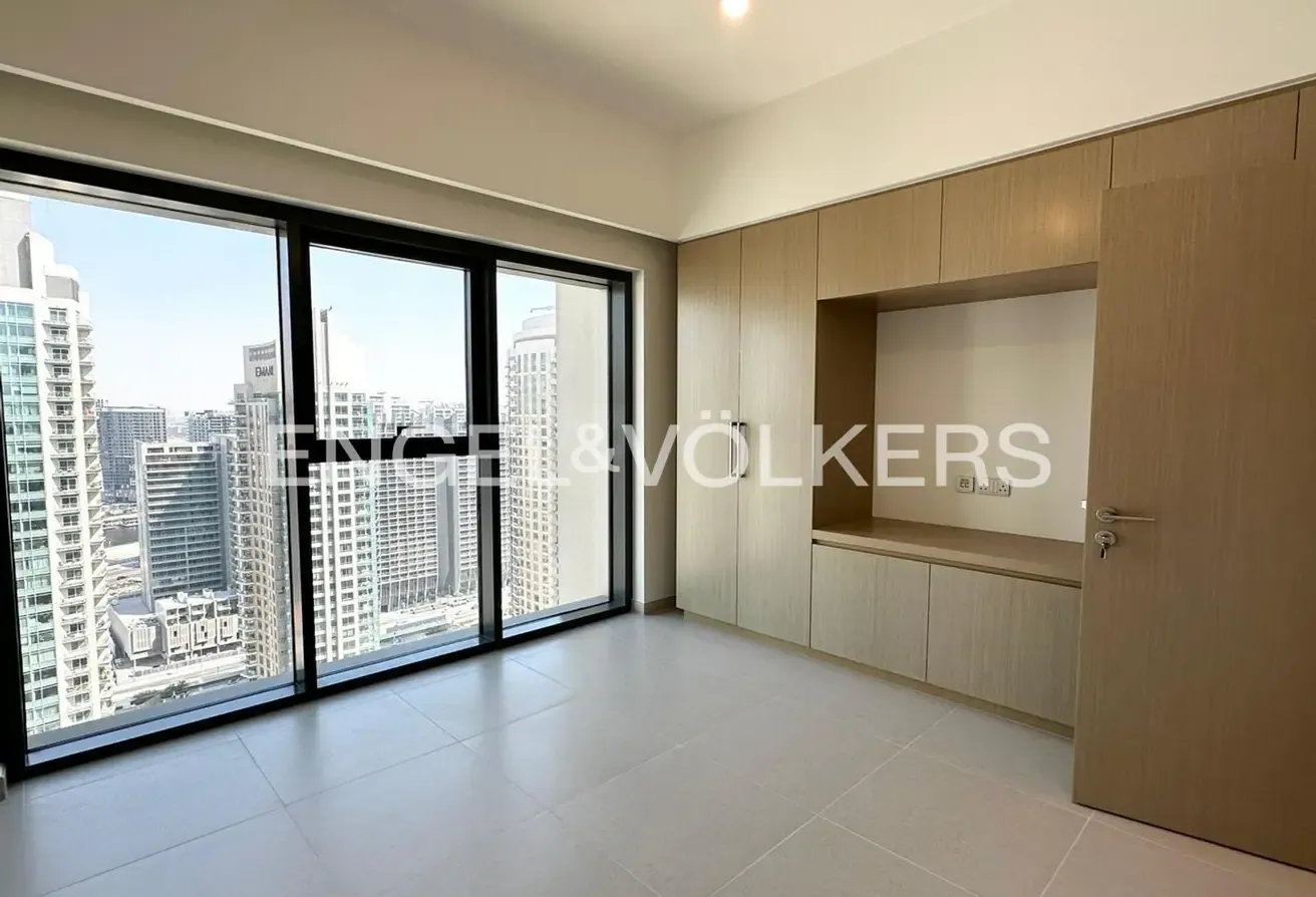 High Floor | Fully Furnished | Vacant on Transfer