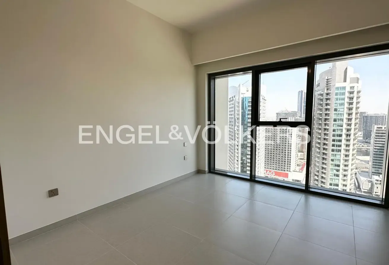 High Floor | Fully Furnished | Vacant on Transfer