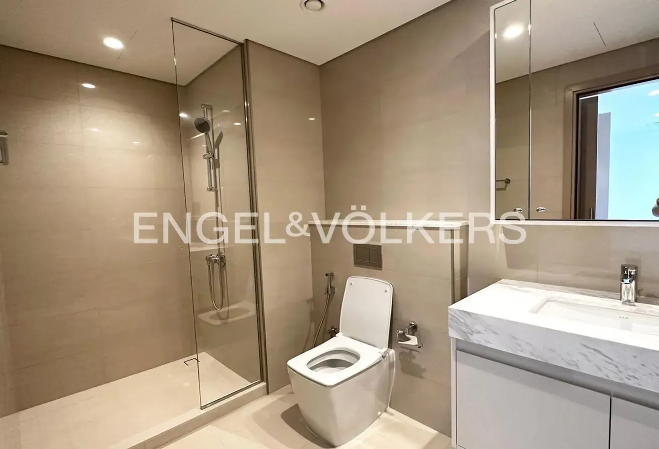 High Floor | Fully Furnished | Vacant on Transfer