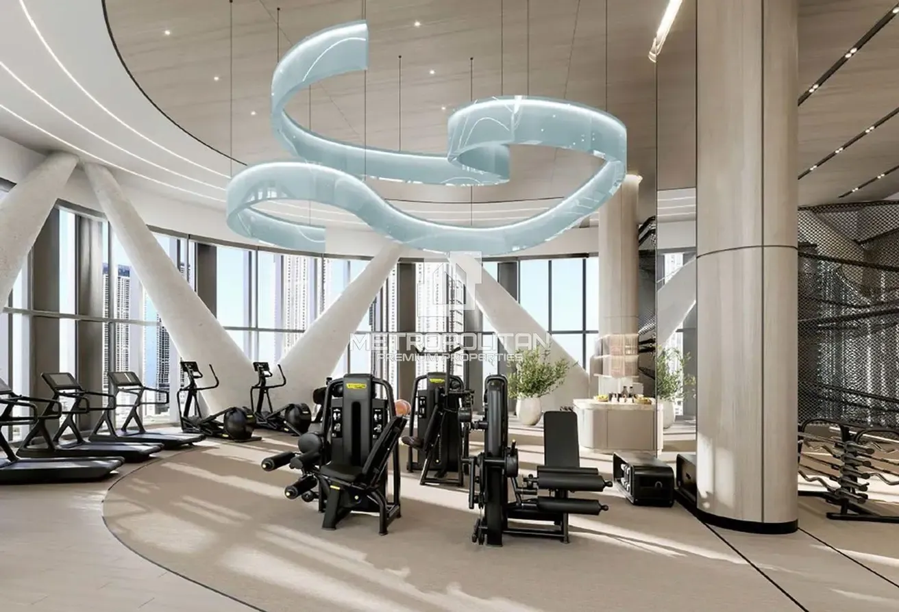 Investor Deal | Large Studio | High Floor