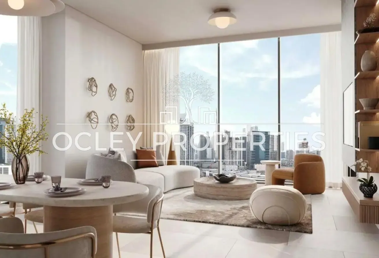 Canal Views | Prime Location | Luxury Living