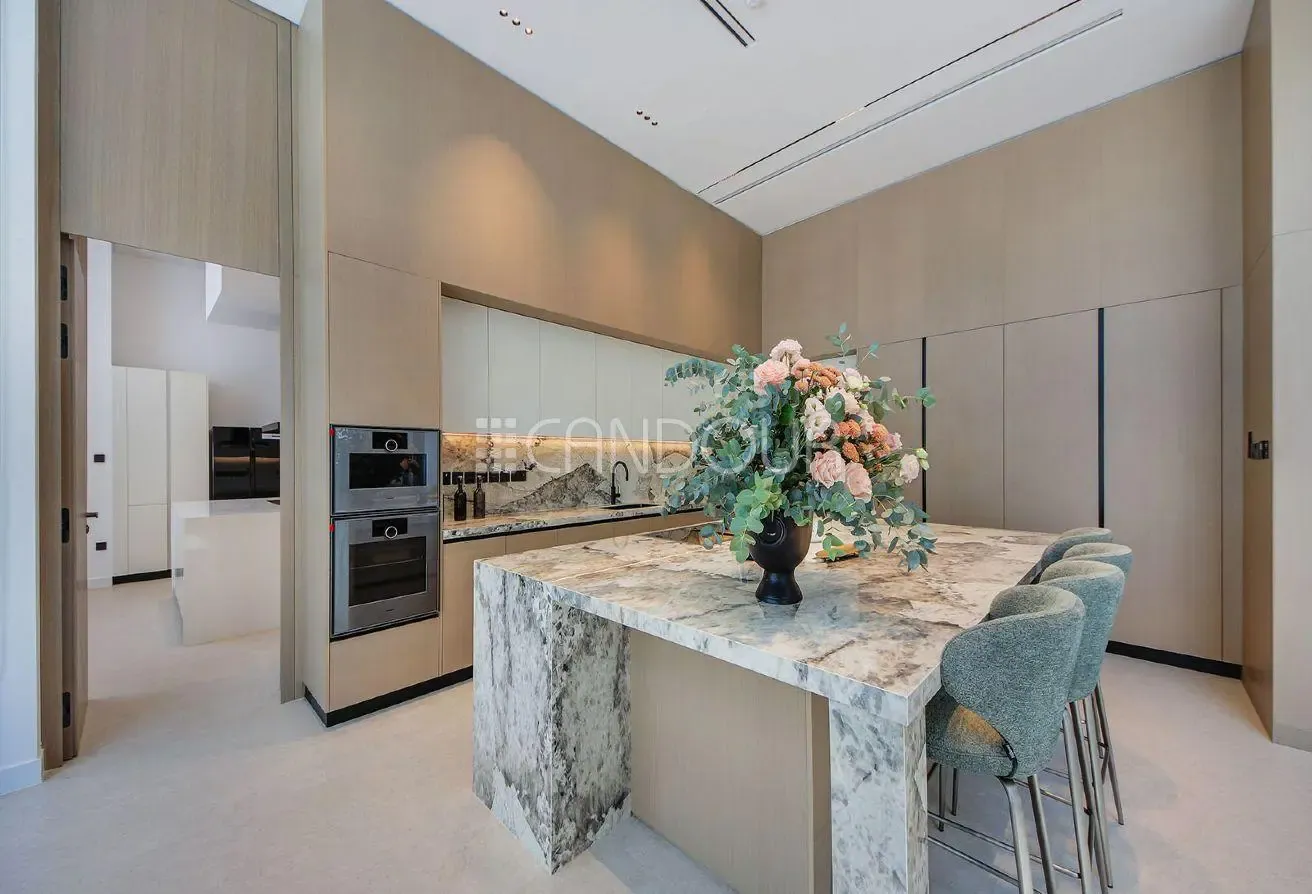 Price reduced to AED 53,000,000 till 7 August 2026