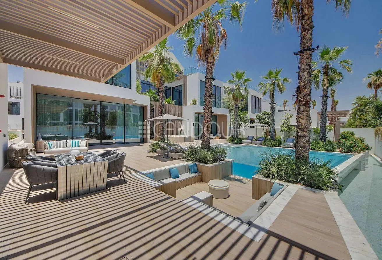 7 BR Mansion | Corner Plot | Handover Q3 2026